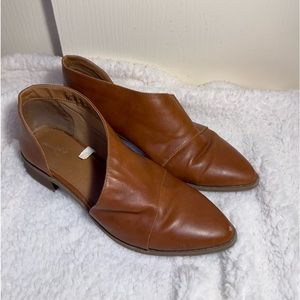 Brown Universal Thread Flat Loafers